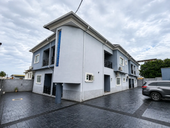 Luxury 2-Bedroom Duplex Serviced Apartment