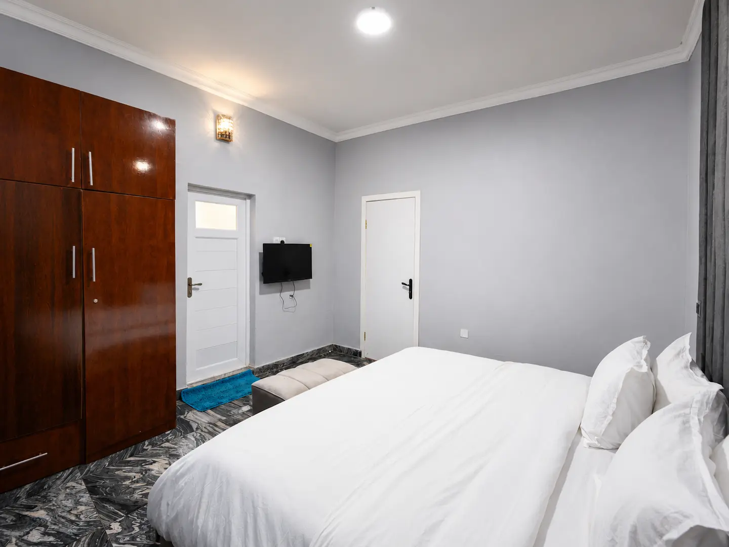 Luxury 2-Bedroom Duplex Serviced Apartment