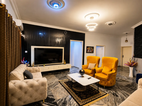 Luxury 3-Bedroom Serviced Apartment