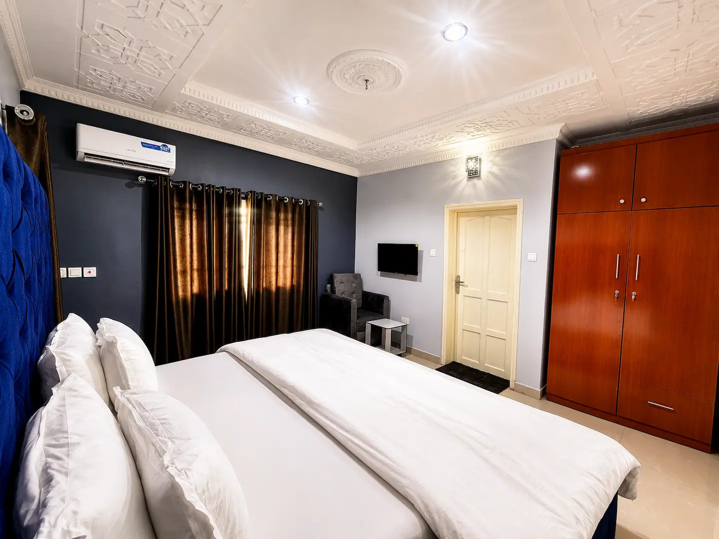 2-Bedroom Serviced Apartment